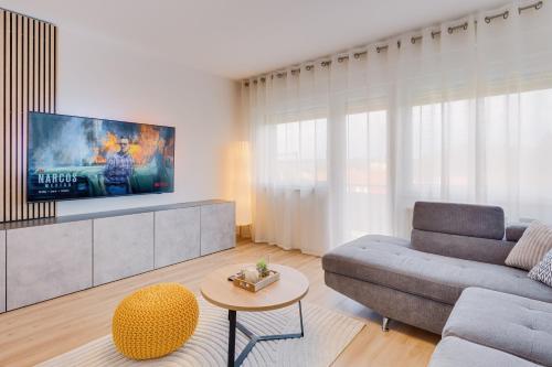 Apartman Gabrijela — 4-Star Luxury Hotel in Slunj, Croatia