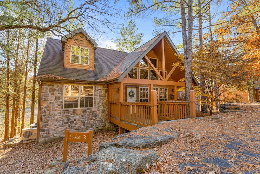 Rivers Creek 4 Bedroom Cabin By Redawning 20721535 — Shell Knob