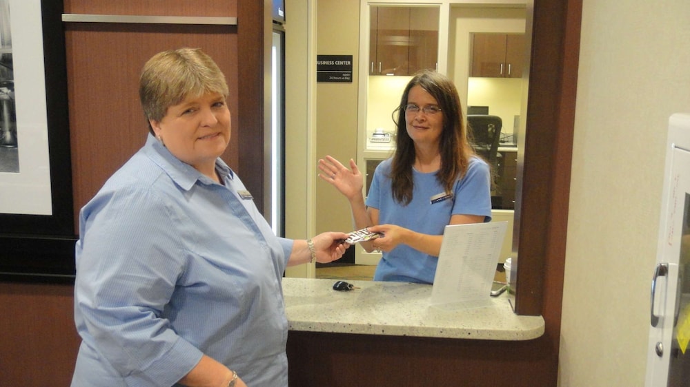 Hampton Inn Ozark - photo 32