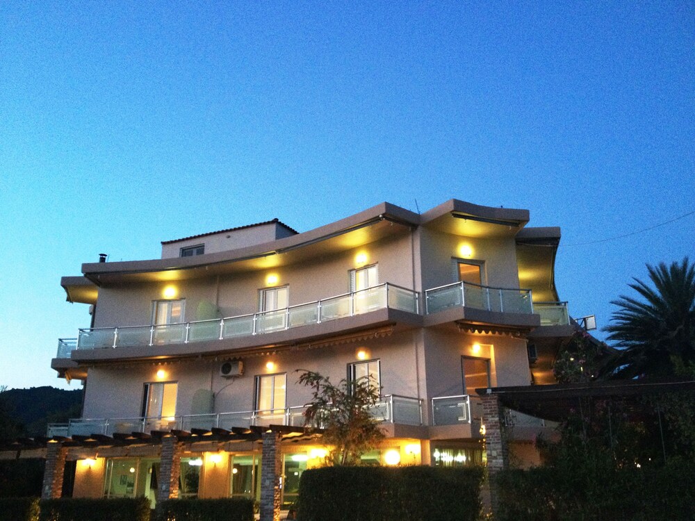 Souris - last minute hotel in Rovies