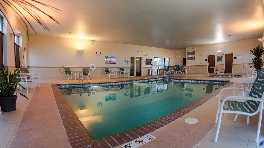 Hampton Inn & Suites Woodstock VA - photo 55