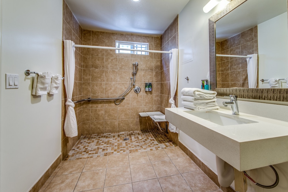 Hotel 414 Anaheim - photo 47