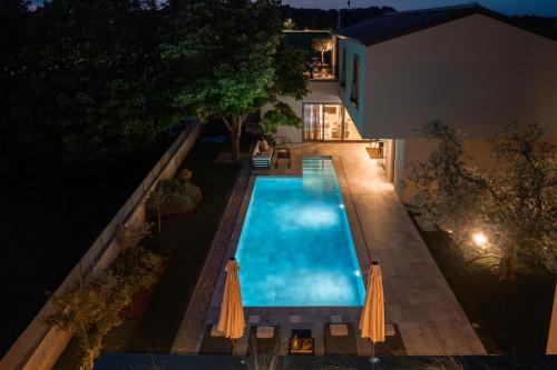 Luxury Villa Lipa Tree — 4-Star Luxury Hotel in Novigrad, Croatia
