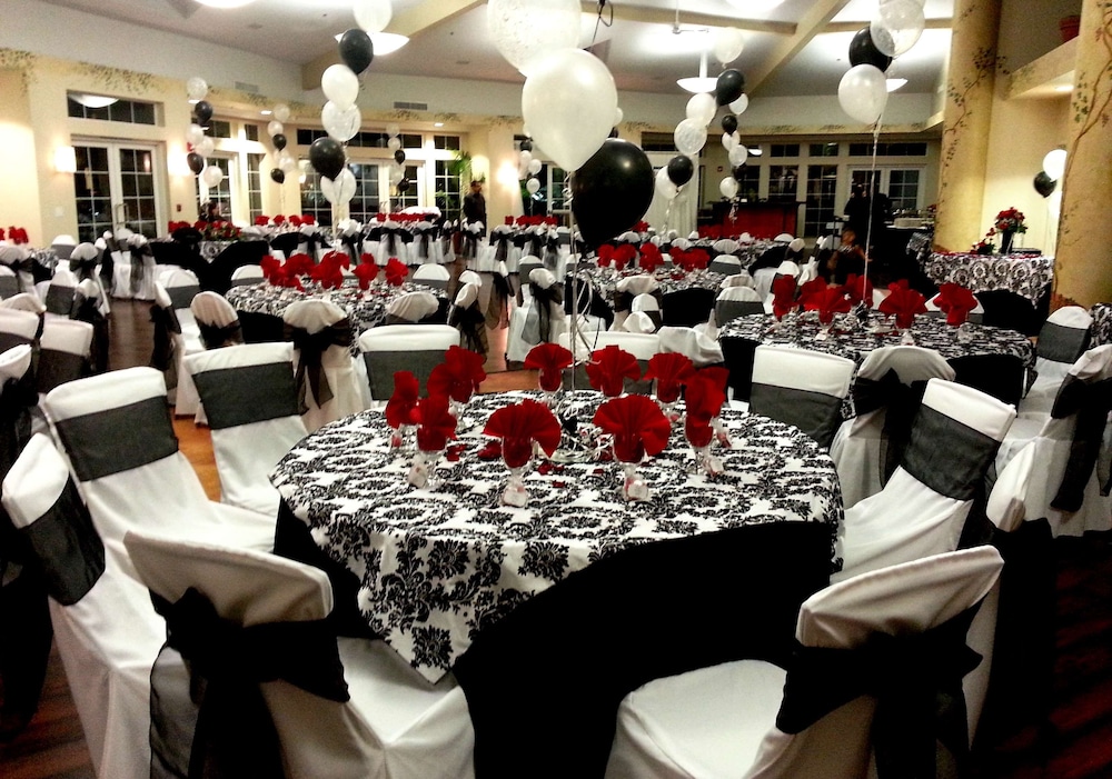 Hilton Garden Inn Oxnard Camarillo - photo 52