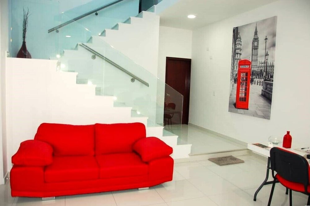 Hotel Cermar Plaza — hotel in La Barca