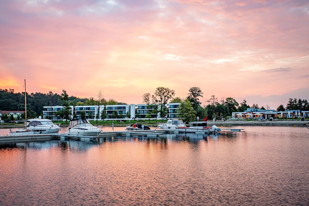 Apartments Im Maremuritz Marina Resort — Waren