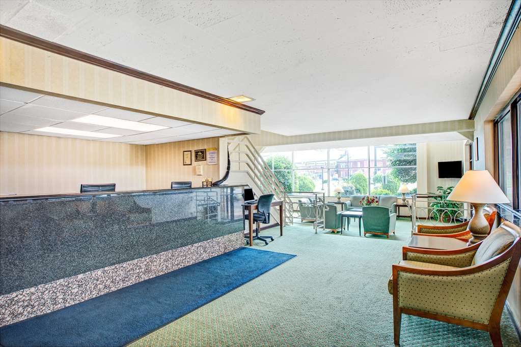 Days Inn by Wyndham Arlington Washington DC - photo 9