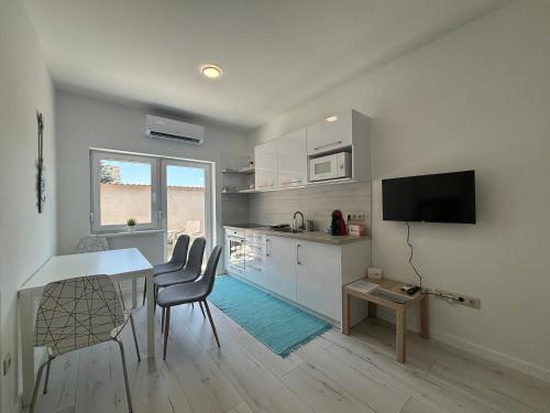 SL Apartman Siófok in Siofok, Hungary