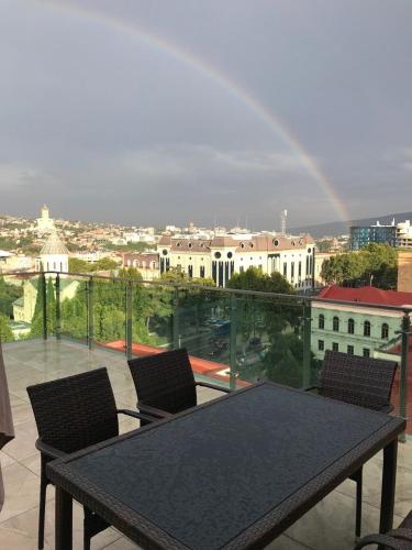 Lesya Apartment with Terrace