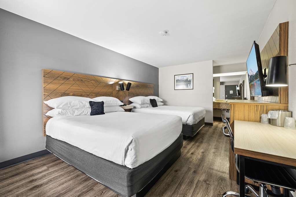 Red Lion Inn & Suites Deschutes River Bend - photo 23