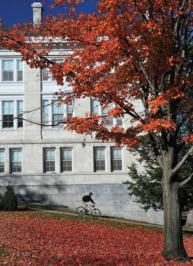Middlebury Inn - photo 7