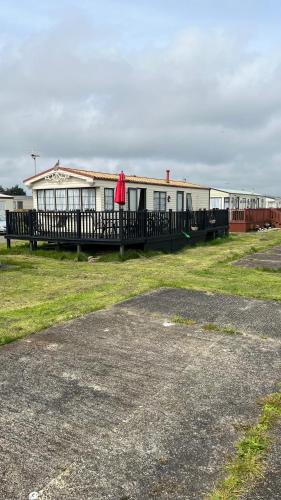 Caravan Home Clacton On Sea St Osyth 20699601 — Saint Osyth