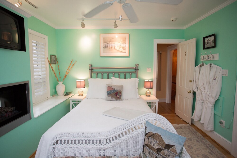 Haddonfield Inn - photo 8