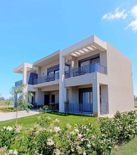 Nostos Suites - carbon neutral hotel in Unknown City