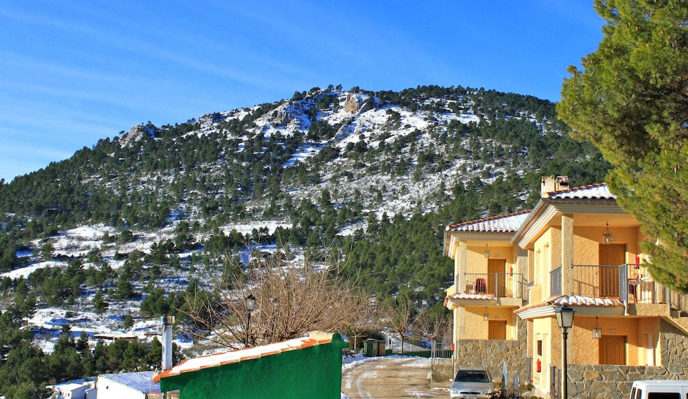 Vega Sierra Residencial Turistico — hotel in Fuente-Alamo De Murcia