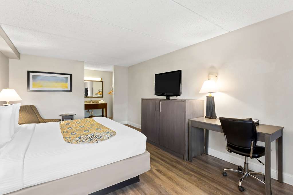 Best Western Naperville Inn - photo 16