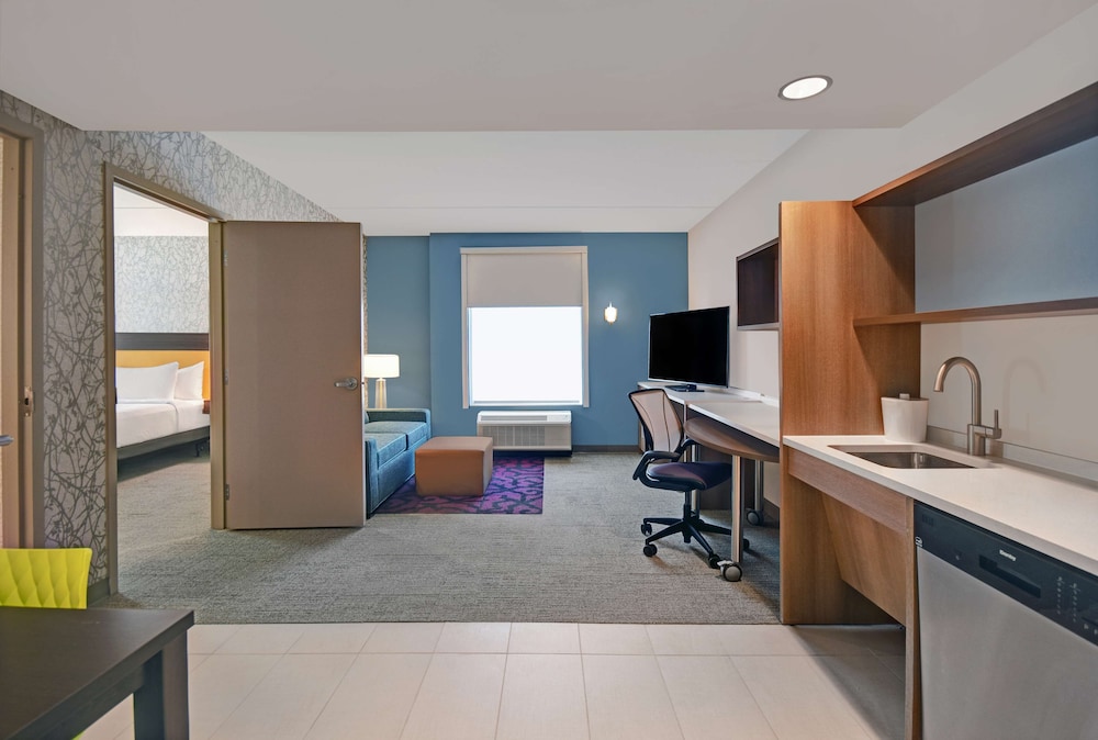 Home2 Suites by Hilton Atlanta Airport North - photo 14