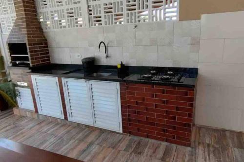 Casa Suzena 300 metros Beto Carrero e Praias