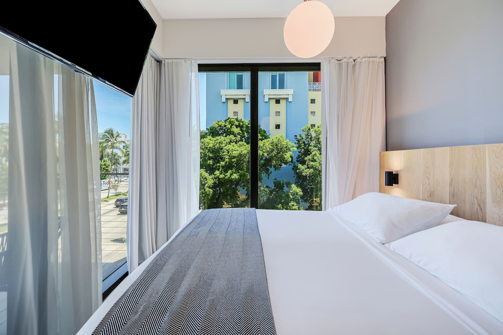 The March Hotel - photo 23