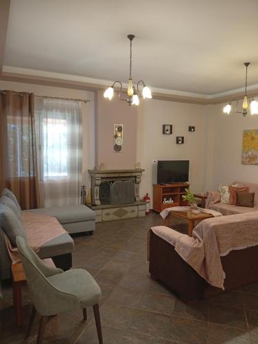 Gamila Sunrise — 4-Star Luxury Hotel in Konitsa, Greece