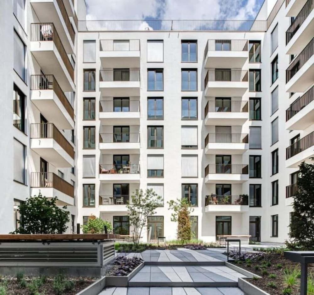 Arbio I Luxury Apartments in East Side Gallery — 4-Star Luxury Hotel in Berlin, Germany
