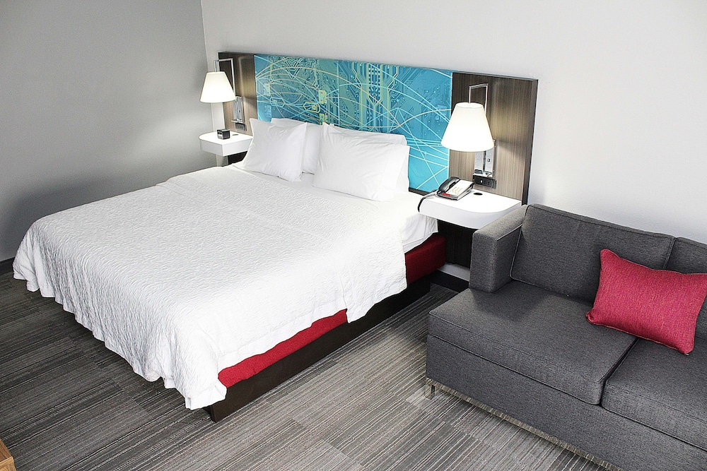 Hampton Inn Richmond - photo 6