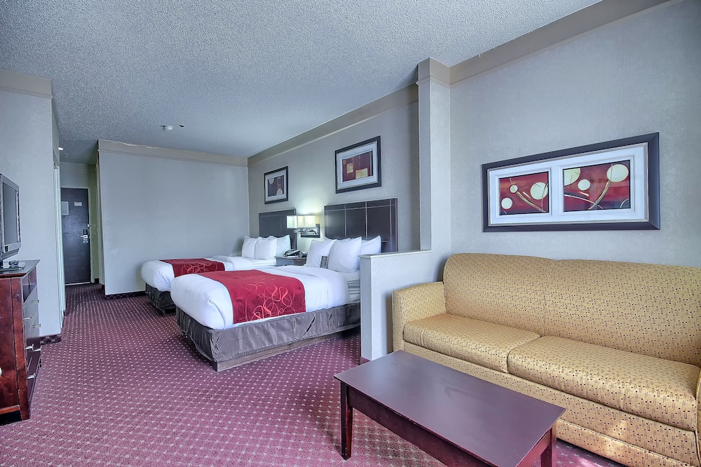 Comfort Suites Parkersburg South - photo 9