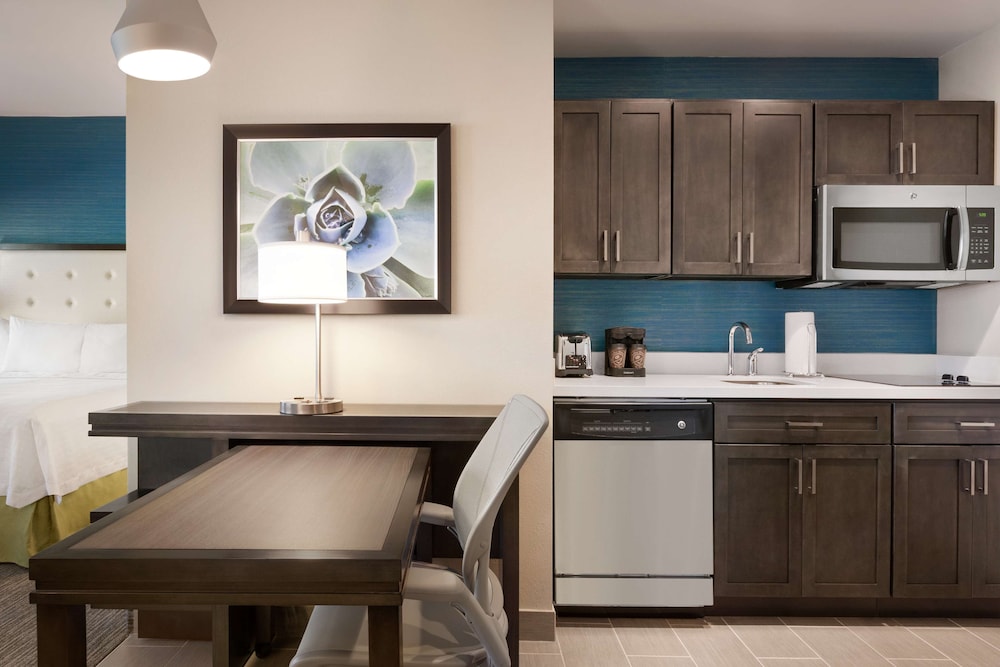 Homewood Suites by Hilton Charlotte SouthPark - photo 11