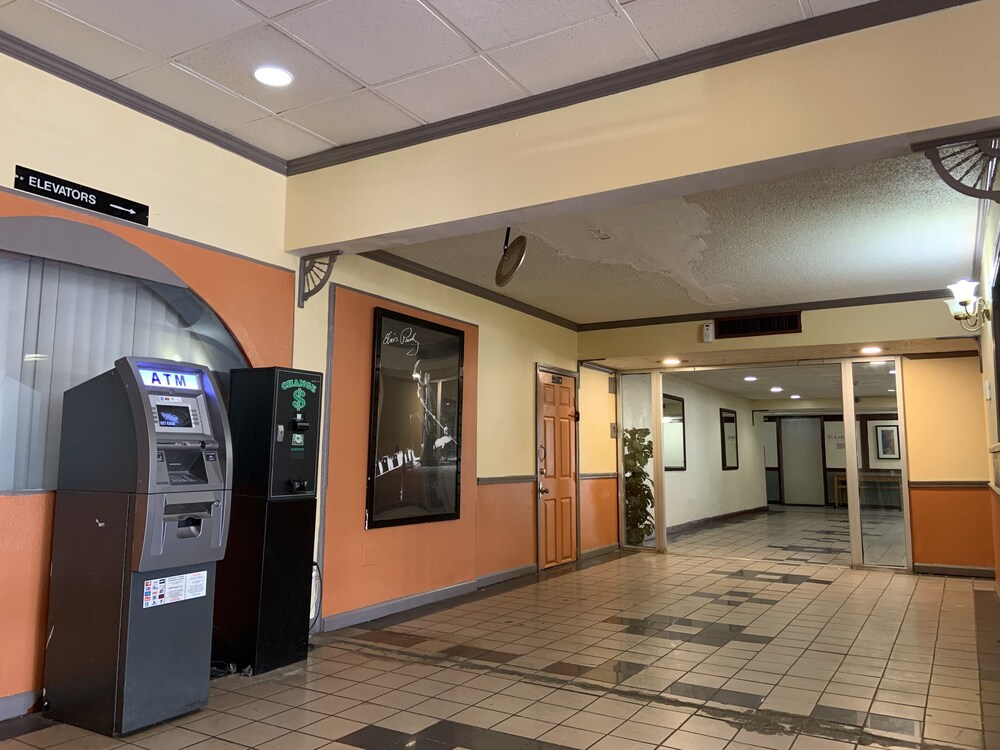Real Value Inn - photo 19