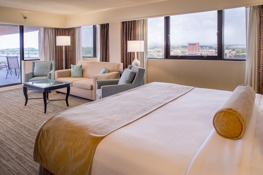 Crowne Plaza St. Louis Airport by IHG - photo 10