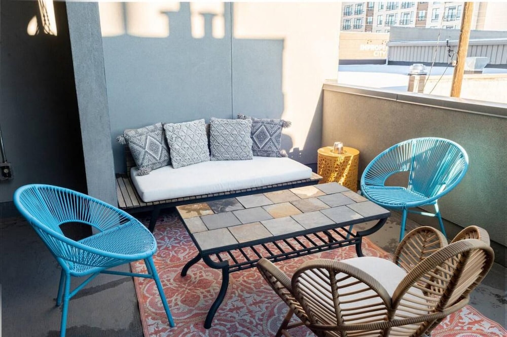 Rino Art Lofts Bright Boho Loft w Private Patio Denver - photo 29