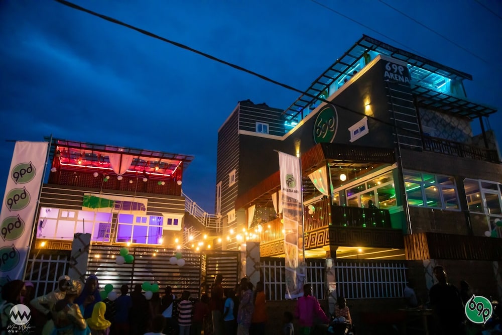 696 Arena Aflao in Aflao, Ghana