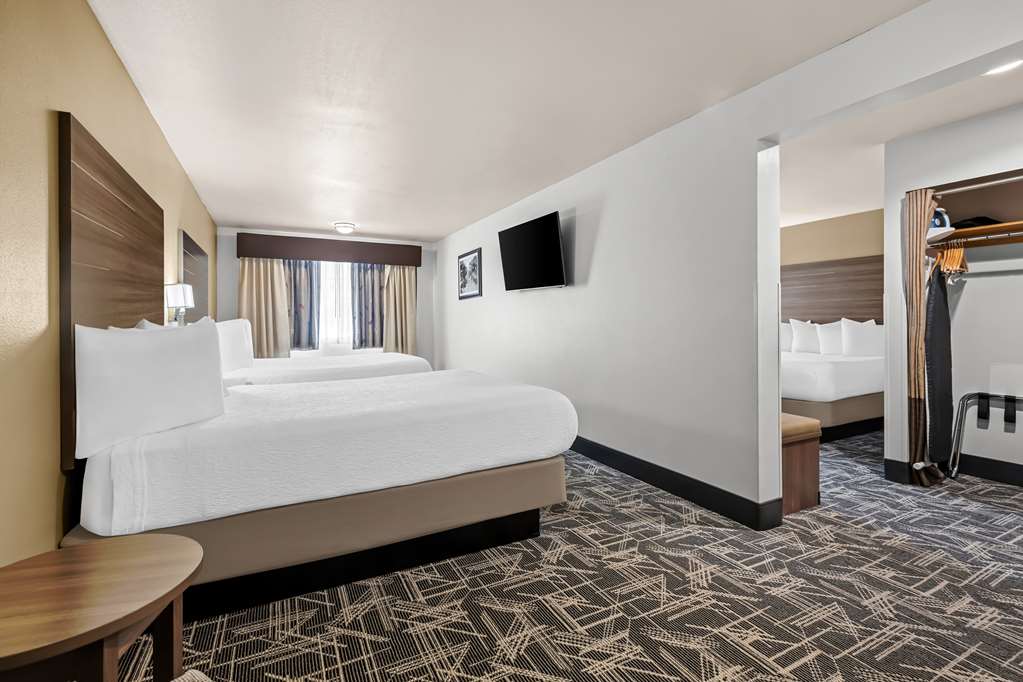 Best Western Plus Caldwell Inn & Suites - photo 15
