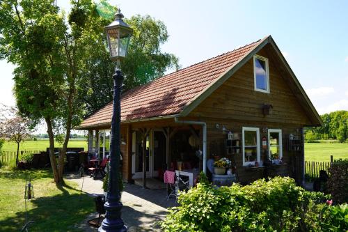 De Trouwerie - carbon neutral hotel in Emmen