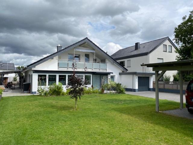Ferienwohnung Sonnenschein — 4-Star Luxury Hotel in Neuwied, Germany