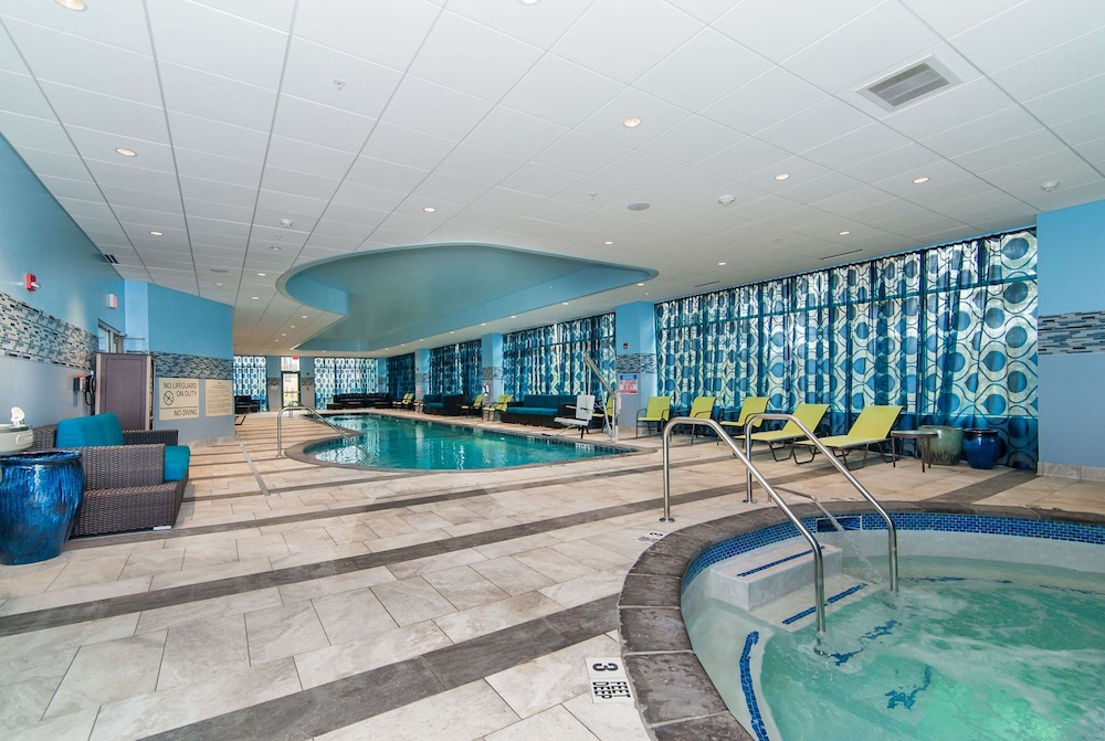 Hampton Inn Norwich - photo 48