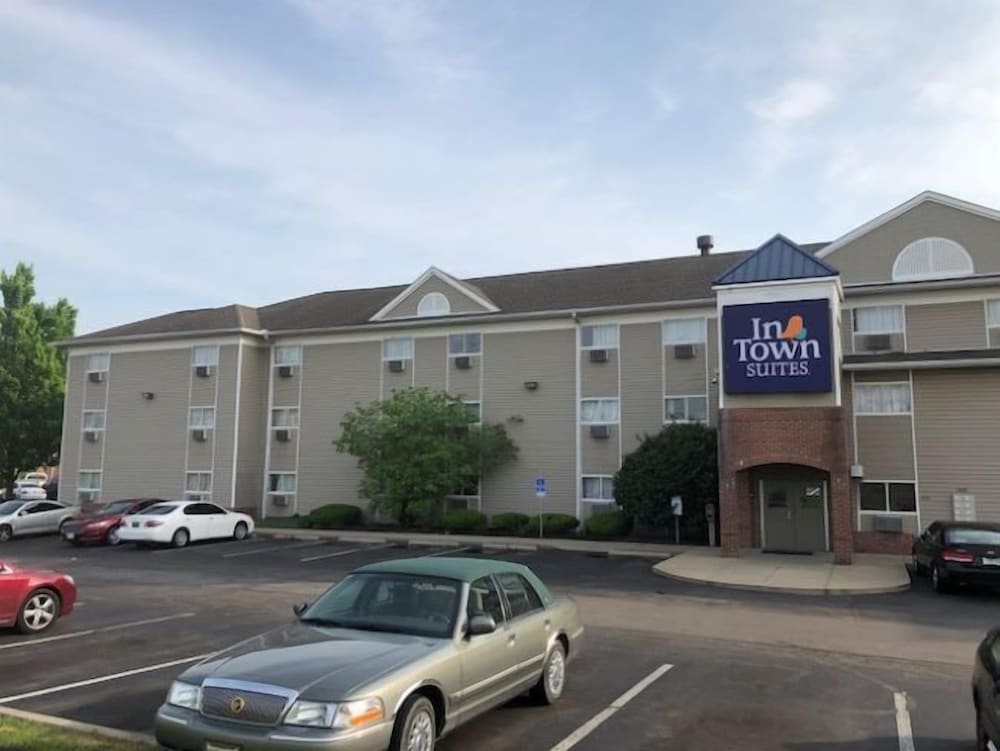 InTown Suites Extended Stay Cincinnati OH Colerain - photo 20