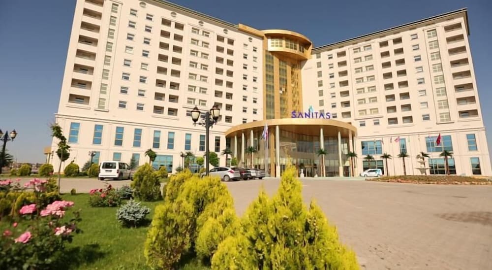 Sanitas Thermal Suites Hotel & Spa — hotel in Kozakli