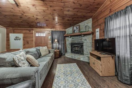 Mountain Laurel - last minute hotel in Sevierville