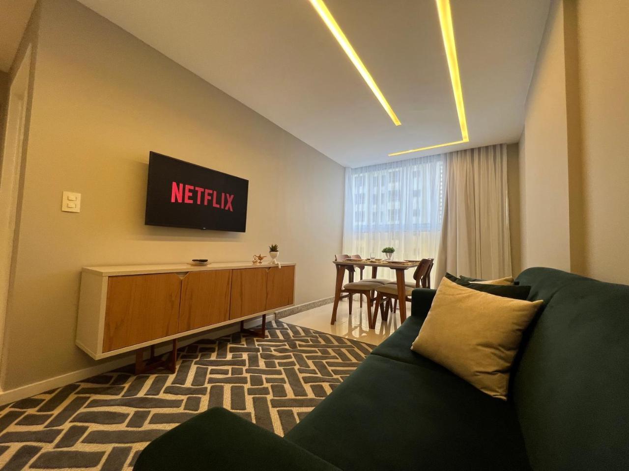 Espetacular Praia 24hrs Luxo — 4-Star Luxury Hotel in Vila Velha, Brasil