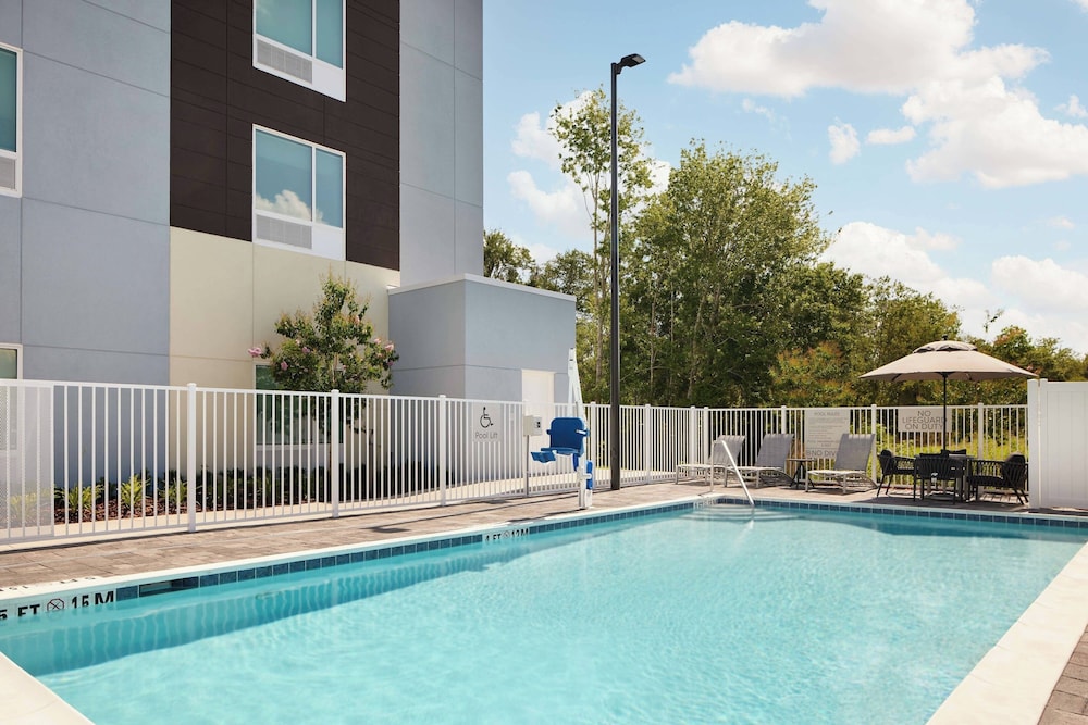 TownePlace Suites by Marriott Plant City - photo 23
