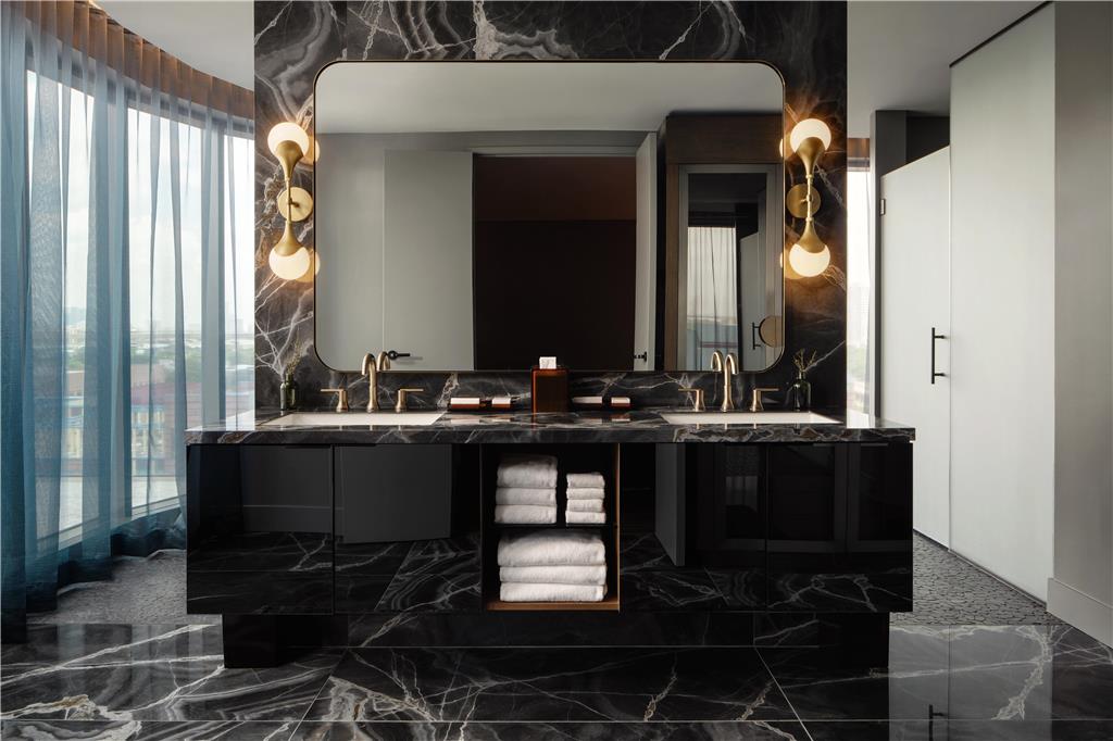 Thompson Houston by Hyatt - photo 54