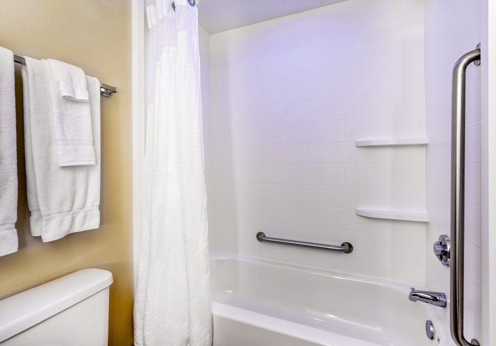 Holiday Inn Express Hotel & Suites Inverness by IHG - photo 18