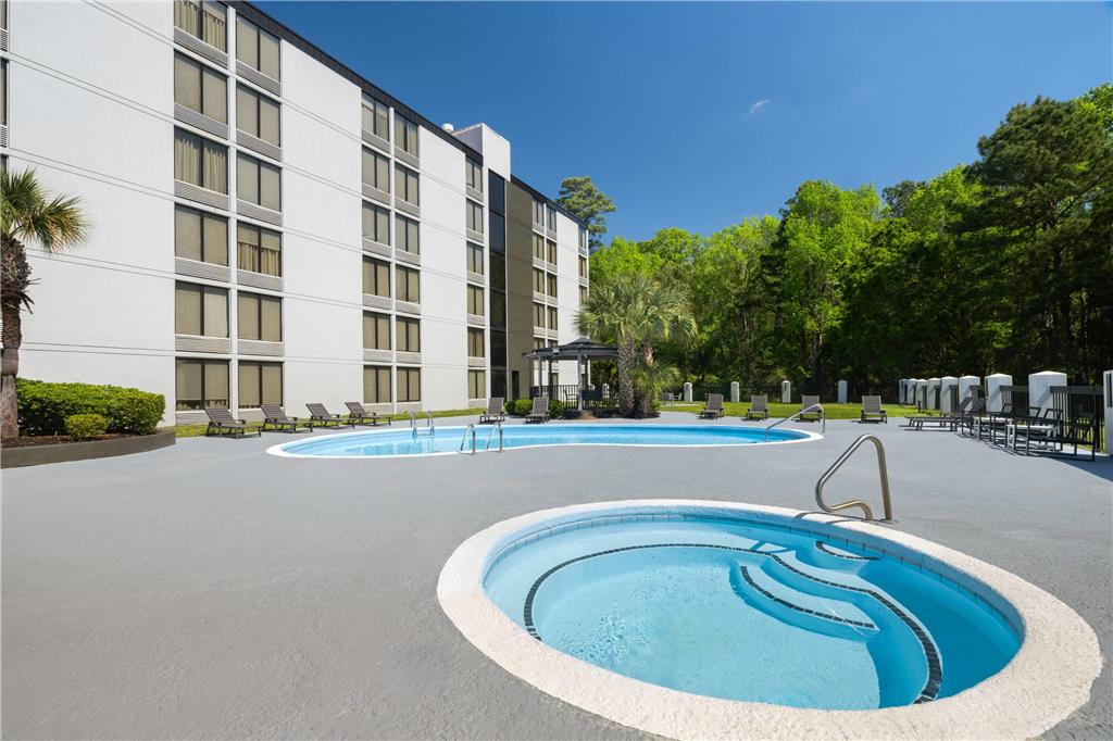 La Quinta Inn & Suites by Wyndham Myrtle Beach - photo 12