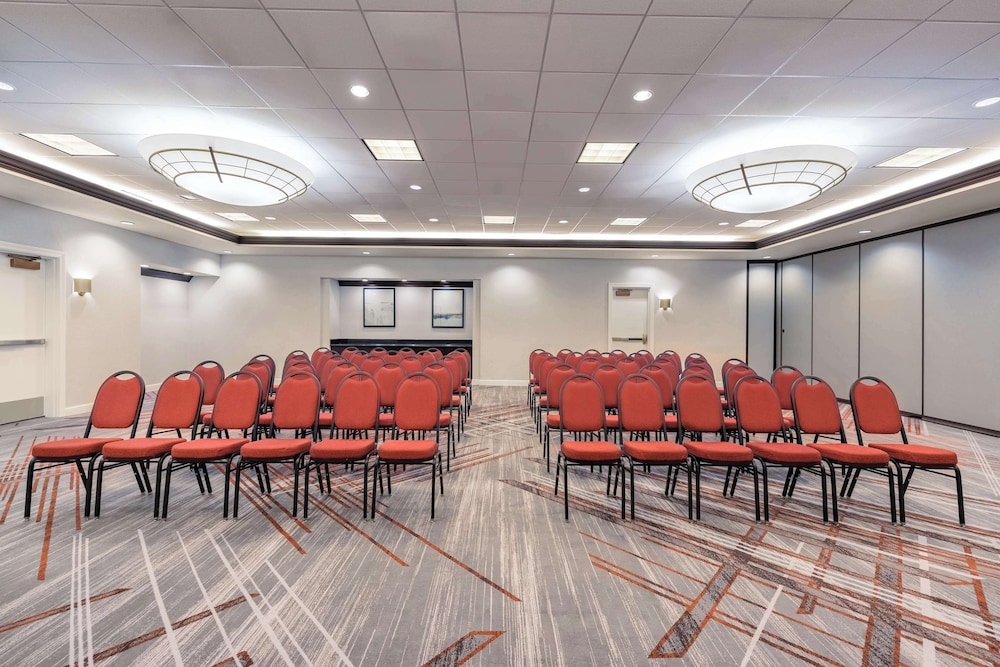 Embassy Suites by Hilton Convention Center Las Vegas - photo 69