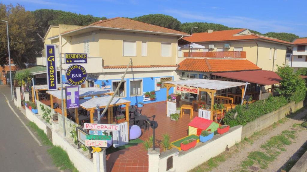 Il giaguaro in Rosignano Marittimo, Italy