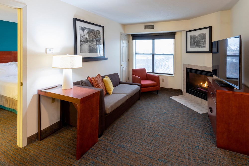 Residence Inn by Marriott Minneapolis St. Paul Roseville - photo 25