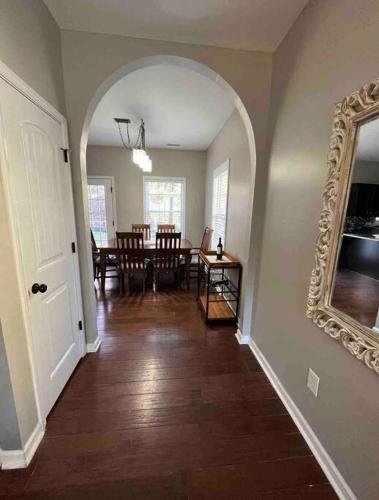 Beautiful home near Carowinds Ballantyne — 4-Star Luxury Hotel in Fort Mill, United States