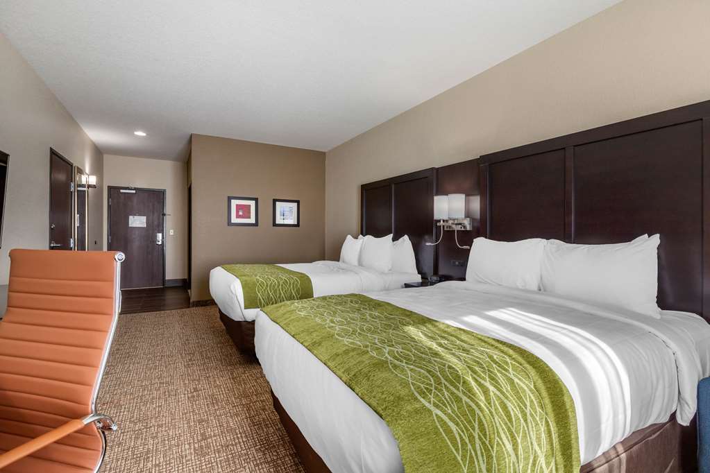 Comfort Inn & Suites Cedar Rapids CID Eastern Iowa Airport - photo 18