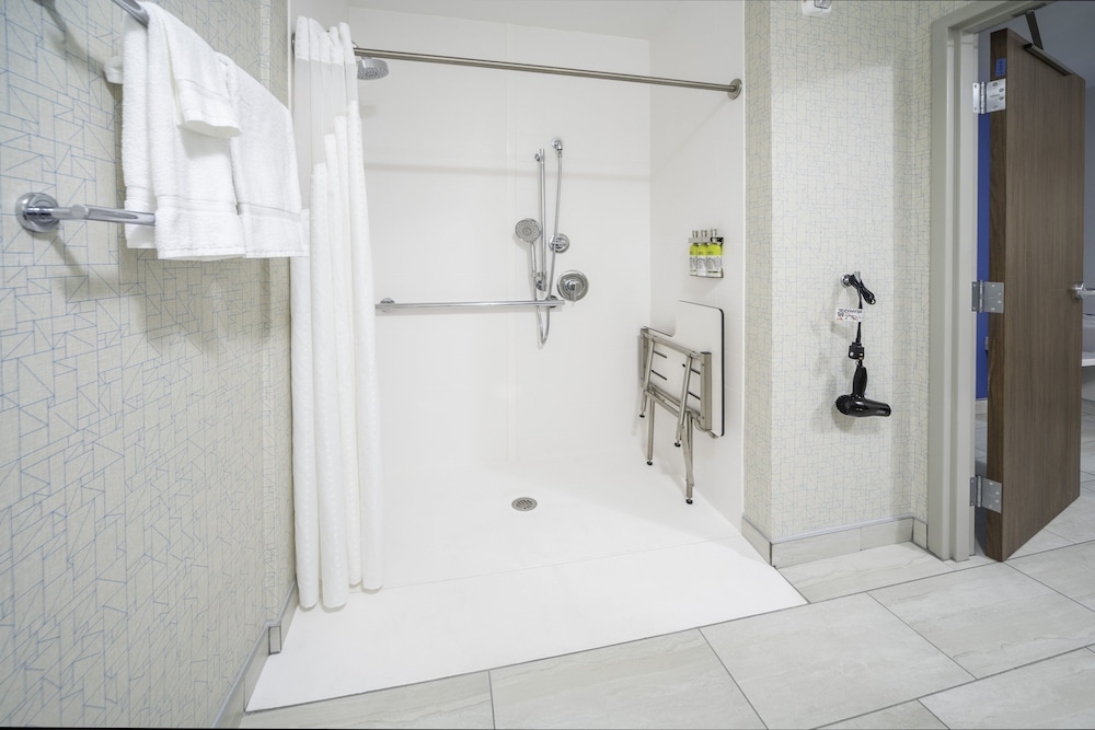 Holiday Inn Express & Suites Rock Hill by IHG - photo 22